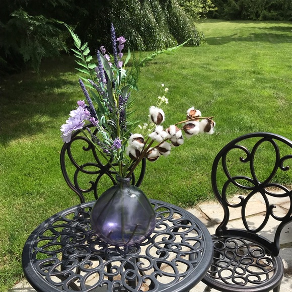 Lilac askew bulbous recycled glass handmade vase - Picture 11 of 13